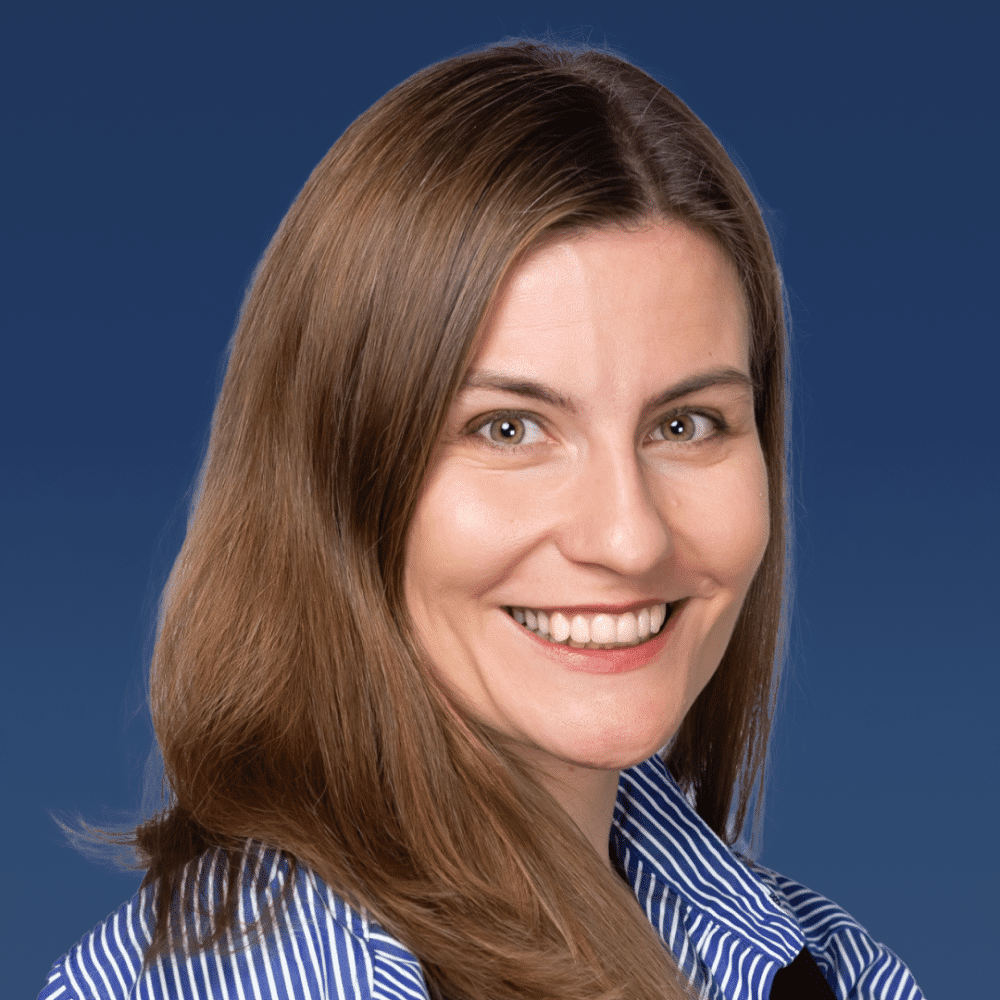 Irina Yashutina speaker color 1080x1080 1